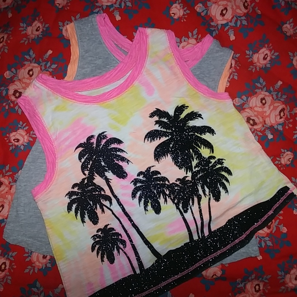 Girls Sleeveless Shirts